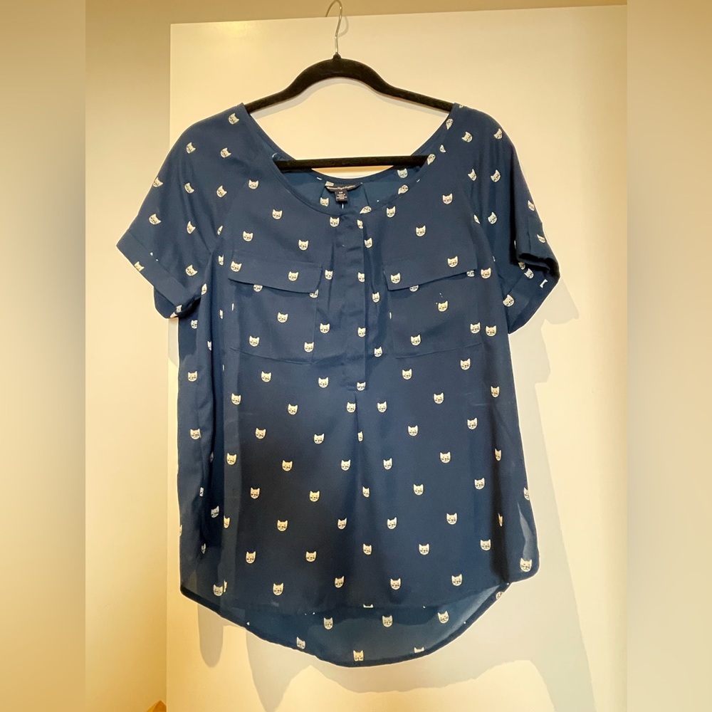 New American Eagle Top with Cat Print